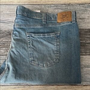 True Craft Men’s Medium Wash Straight Jeans
